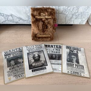 Harry Potter The Monster Book of Monsters & 3D Cards